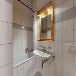 Spacious With Balcony Apartment *