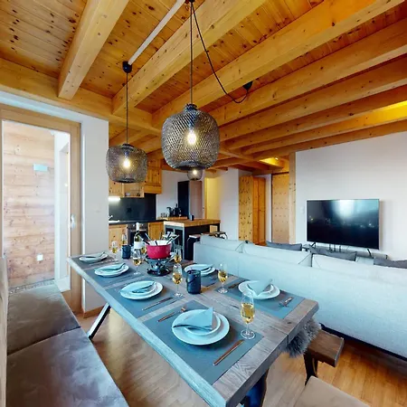 Spacious With Balcony Nendaz